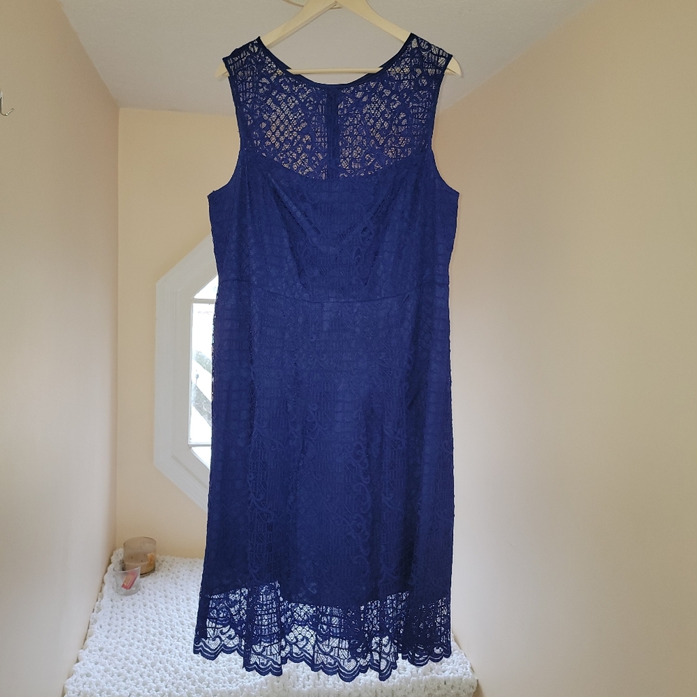 Adrianna Papell 18W Royal Blue wedding guest special occasion dress